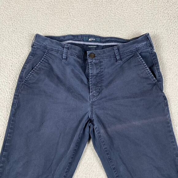 Aero Slim Straight Chino Slacks Pants Men's 33x32 Measured (33x30) Navy - Picture 3 of 11